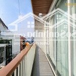 Sẳn phòng studio - bancol, full nội thất .dt 45m2. ngay đh công thương - aeon tân phú. free phí dv