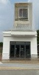 Nhà phố 1 trệt, 1 lầu, 2 p.ngủ, 1 gian thờ, 1.khách,1 ban công, 1 bếp, 2wc, sân vườn, đường nội khu