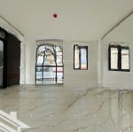 Siêu phẩm tòa văn phòng + ở vip, phố nguyễn chí thanh, ô tô, 85m2 x 7 tầng, mt 8m, giá 27.5 tỷ