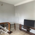 Cho thuê căn hộ cc chợ đầm đường phan bội châu, dt 62m2, 2 phòng ngủ giá 5tr/tháng