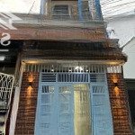Gấp lắm rồi. nhà 45m2 đoàn văn bơ gần nguyễn tất thành. xây 1 trệt 2 lầu giá 2tỷ 650. sổ sẵn hẻm 5m