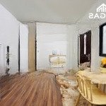 Phòng mới keng xà beng, tìm chủ cho phòng ngủ