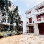 Biệt thự lô góc đẳng cấp trường chinh-tân bình - dt 400m2 - 4tầng - thang máy - giá rẻ chỉ 2x,x tỷ