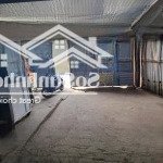 Bán nhà shr 196,5m2, mặt tiền ql1k cạnh chợ hoá an