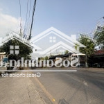 Bán tài sản mt dt743. tp. dĩ an. dt: 400m2 (10x40m). đường nhựa 16m. kinh doanh buôn bán vạn nghề