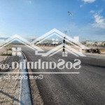 Hàng độc quyền tđc vạn phú, kkt vân phong. đường 16m hướng đông nam, lô sạch ko tủ điện. giá đầu tư