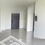 Cho thuê căn 3pn - 105m2 - nội thất cơ bản - 14 triệu / tháng - chung cư celesta rise. 0902511973