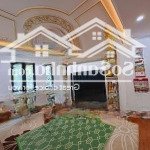 Cực hiếm nhà phố chùa láng đống đa phân lô 2 mặt phố ô tô tránh view hồ vỉa hè kinh doanh thang máy