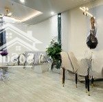 Bán căn hộ 61m2, giá 2tỷ450, lh: 0918259940 châu
