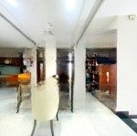 Bán biệt thự 3 tầng hai mặt tiền phạm tuấn tài, chỉ 50m ra bờ sông chương dương, dt 385m, giá 33 tỷ