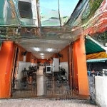Bán gấp nhà góc 2 mặt tiền ngay chợ bình chánh, đang cho thuê 18 triệu/tháng (5mx17m), giá 970tr.