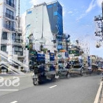 Mặt tiền kinh doanh p2, phú nhuận - giáp quận 1 - 65m2 - 3tầng - kinh doanh tốt - giá: 13 tỷ tl