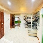 Bán gấp nhà riêng giá ngõ 126 vĩnh hưng, 5 tầng, giá 3,25 tỷ, 30m2, 3pn, 4 vs. lh 0988 556 899
