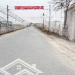Lô quảng thanh này nở hậu diện tích 82,5 m 1 tỷ 730 mặt tiển 5m nở hậu hướng đông bắc trục đườ