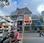 Vị trí đẹp - mặt tiền phổ quang. phường 9. phú nhuận - kc : 4 tầng ( 4 x 18m ) - vô ở ngay - 19 tỷ