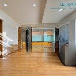 Căn chung cư 2pn2wc gần đại học văn lang