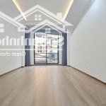 Chính chủ bán nhà cầu giấy 5 tầng xây mới 35m mt 4,5m gần phố thiết kế đẹp