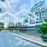 Cắt lỗ 500 triệu bán gấp căn nhà 3 tầng trong khu đô thị 5 sao