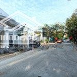 Cần bán nhà cấp 4 mặt tiền đường bàu tràm 3 gần đại học ngoại ngữ khuê trung