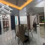 Bán nhanh nhà yên nghĩa - đi bộ 2 phút ra kdt đô nghĩa , gần ô tô tránh . dt 40m, 5 tầng 5 tỷ hơn
