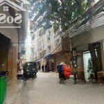 Bán nhà cát linh, đống đa : 50m - 5 tằng - giá 18 tỷ - ngõ vỉa hè ô tô tránh - vừa ở vừa kinh doanh
