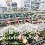 Bán nhà mặt phố.lạc long quân.30m x 4t- mt.4m.giá 18.5 tỷ