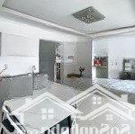 Căn hộ dịch vụ ban công full nội thất 60m2, 6,5 triệu, view đẹp tại nguyễn khoái, q4, hcm