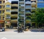 Chính chủ cho thuê số 2a mặt phố nguyễn khang dt 45m2 x 5t. mt: 4m. kd các mô hình.