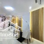 Nhà bằng liệt diện tích 35m thiết kế 5 tầng nhỉnh 6 tỷ, về ở luôn