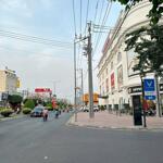 Nhà 1 trệt 3 lầu khu vincom phường 4 vĩnh long