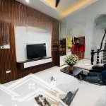 Bán nhà riêng hàng hiếm tại chính kinh, 200 triệu / m2, 27 m2, 2pn + 3wc