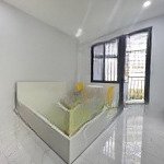 Cho thuê căn hộ tại cô giang q1_thang máy_ban công_gần bitexco, đh văn lang_cầu khánh hội