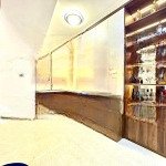Nhà trường chinh, đống đa, diện tích 32m2 6 tầng, mặt tiền 3,2m, 6,5 tỷ nhà gần phố hiếm có khó tìm