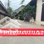 4,x tỏi duy nhất 01 lô đất tại văn khê-sát vành đai 4, đường thông, oto vào tận nhà. full thổ cư