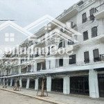 Bán liền kề tại khu đấu giá đông dương đức thượng