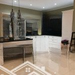 Cần bán villa vip khu compound bờ sông goc 2 thảo điền quận 2 . dt : 406m2