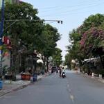 Mtkd phạm đăng giảng, nhà 4 tầng, dt 5x20, giá 13.x tỷ, bhh trơn, bình tân