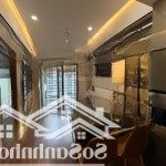 Chính chủ cho thuê căn hộ 2pn2wc tầng trung, hướng nam, thoáng mát, nội thất nhập khẩu cao cấp