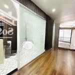 Nguyễn sơn nhà đẹp, thang máy 70m2 * 13.5 tỷ