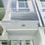 Chính chủ cho thuê dt nhà 7x13m, 1 hầm 1 trệt 3 lầu, 6pn, 1 phòng karaoke lh 0932098738
