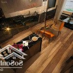 Nhà tôi cần bán căn hộ tại tòa golden park dt: 133m2, 3pn 2wc giá: 10.8 tỷ. lh: 0965066754