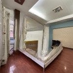 Cho thuê phòng trọ ngõ 73 hoàng ngân phòng đẹp ở luốn điều hòa nóng lạnh đầy đủ giá 3.6 triệu/tháng