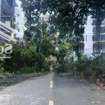 Bán đất 700m2 sàn - kdc huy hoàng 8x20 (hầm 6 tầng) - song song đường trương văn bang - vị trí đẹp