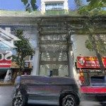 Cho thuê nhà mặt phố láng hạ đoạn đẹp nhất dt 90mx 4t, mt 4m vỉa hè thênh thang giá thuê 70tr