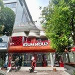 Cho thuê nhà mặt phố thái thịnh, 120m, mt 7m vị trí đắc địa, đối diện là thương hiệu lớn
