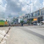 Bán lô góc 2 mặt tiền đường liên phường p.phú hữu quận 9, hiện trạng đang cho thuê 85 triệu/tháng