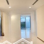 Cần bán gấp căn hộ 4pn landmark 1, tầng thấp dễ ở, view trực diện công viên, có thương lượng