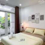 Cho thuê căn hộ quận 1 - full nội thất, ban công gần vòng xoay điện biên phủ