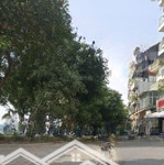 Hàng cực hiếm mặt phố lô góc 2 mặt tiền mặt tiền cực rộng xây toà building cực vip 240m mt18m 60t
