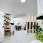 Bán căn hộ hưng vượng 2, 2pn, full nội thất sang đẹp, giá 4.19 tỷ, lh 0906710368 - kim trúc
